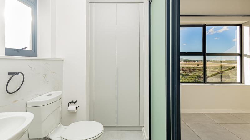 To Let 2 Bedroom Property for Rent in Sandown Western Cape